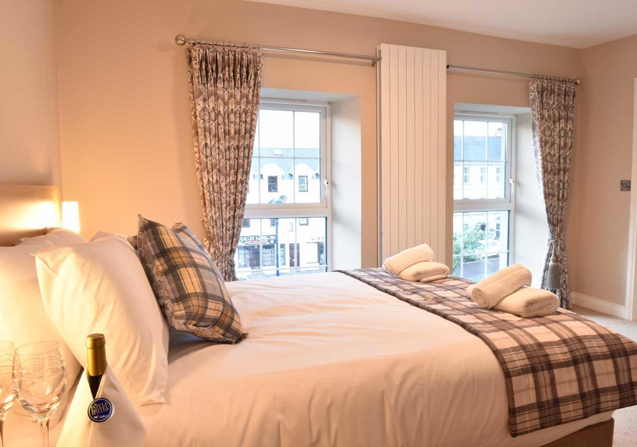 Foyle Hotel Moville Buitenkant foto